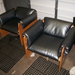 Funky seventies chairs in black pearl.